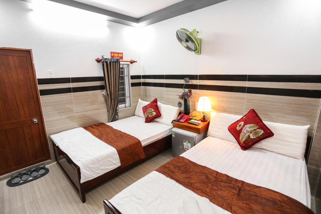 Lucky Hotel Куинён Экстерьер фото